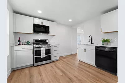 5245 S 900 E, Murray, UT 84117 - Photo 10