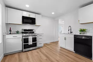 5245 S 900 E, Murray, UT 84117 - Photo 10