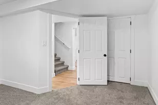 5245 S 900 E, Murray, UT 84117 - Photo 28