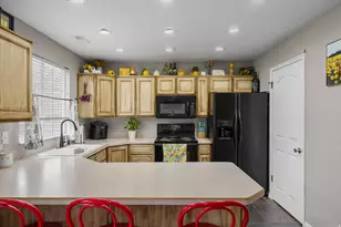 1032 Sara Ln, Ogden, UT 84404 - Photo 10