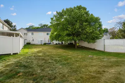 1032 Sara Ln, Ogden, UT 84404 - Photo 18