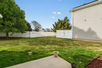 1032 Sara Ln, Ogden, UT 84404 - Photo 20