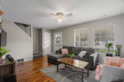 1032 Sara Ln, Ogden, UT 84404 - Photo 2