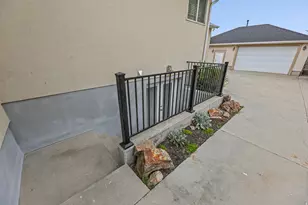 3674 W Elk Valley Ln, South Jordan, UT 84009 - Photo 50