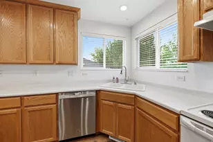 3674 W Elk Valley Ln, South Jordan, UT 84009 - Photo 16