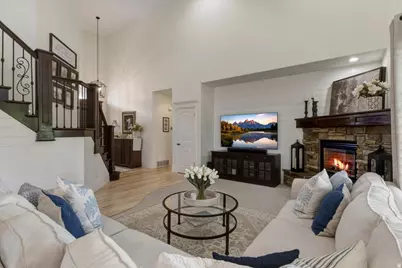 1335 W 3100 N, Pleasant View, UT 84414 - Photo 8