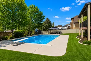 1335 W 3100 N, Pleasant View, UT 84414 - Photo 32