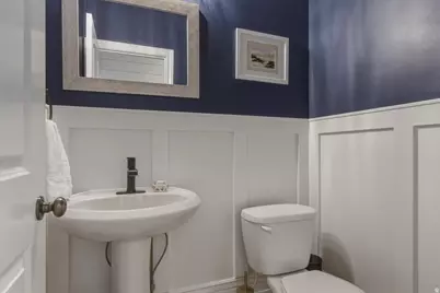 1335 W 3100 N, Pleasant View, UT 84414 - Photo 14