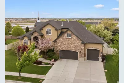 1335 W 3100 N, Pleasant View, UT 84414 - Photo 1