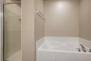 1739 E Holladay Hill Ln N, Holladay, UT 84124 - Photo 16