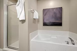 1739 E Holladay Hill Ln S, Holladay, UT 84124 - Photo 18