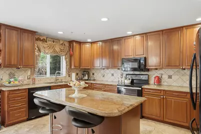 15139 S Holly Grove Ct E, Draper, UT 84020 - Photo 12