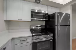 337 E Peach Ln S, Bountiful, UT 84010 - Photo 6