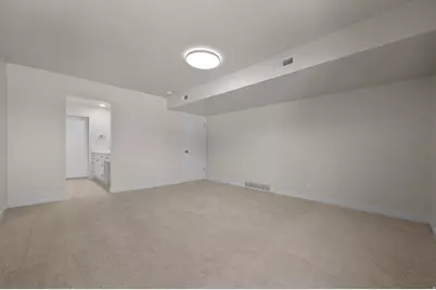 337 E Peach Ln S, Bountiful, UT 84010 - Photo 10