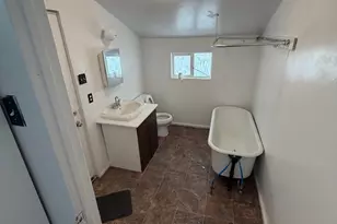 849 W 300 N, Salt Lake City, UT 84116 - Photo 6