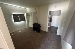 849 W 300 N, Salt Lake City, UT 84116 - Photo 14