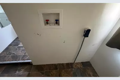 849 W 300 N, Salt Lake City, UT 84116 - Photo 16