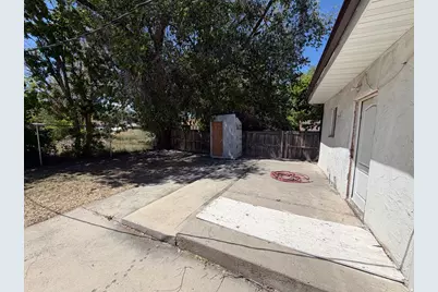 849 W 300 N, Salt Lake City, UT 84116 - Photo 18