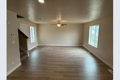 397 E 500 N #LOT 16, Salem, UT 84653 - Photo 4