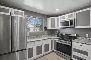 4305 W 5570 S, Salt Lake City, UT 84118 - Photo 20