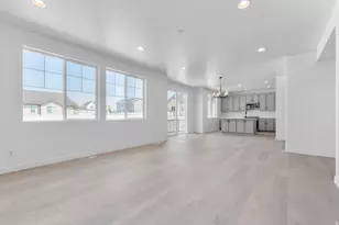 1264 W 2375 S, Syracuse, UT 84075 - Photo 8