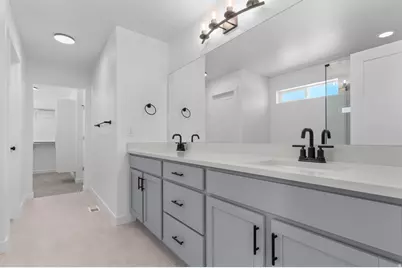 1264 W 2375 S, Syracuse, UT 84075 - Photo 18