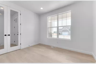 1264 W 2375 S, Syracuse, UT 84075 - Photo 6