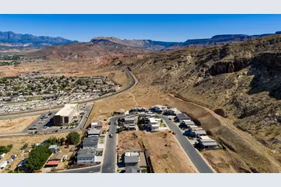 340 N 250 E #19, La Verkin, UT 84745 - Photo 10
