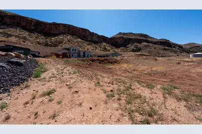 421 N 250 E #32, La Verkin, UT 84745 - Photo 4