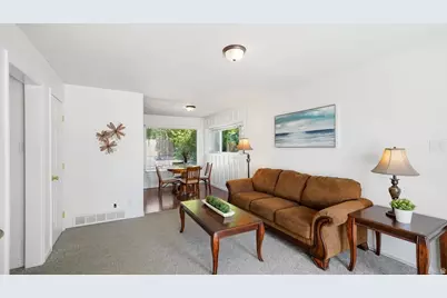 696 N Center St, Lehi, UT 84043 - Photo 18