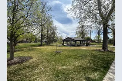 696 N Center St, Lehi, UT 84043 - Photo 22