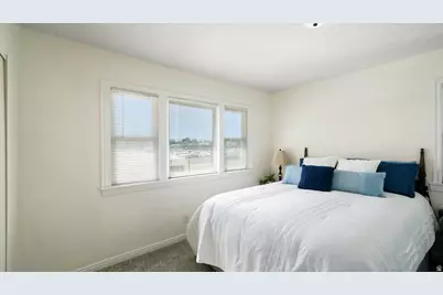 696 N Center St, Lehi, UT 84043 - Photo 10