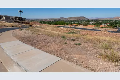 347 N 250 E #37, La Verkin, UT 84745 - Photo 4