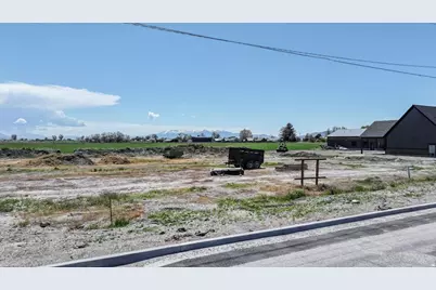 108 E 200 S #1, Lewiston, UT 84320 - Photo 6