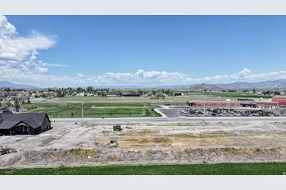 108 E 200 S #5, Lewiston, UT 84320 - Photo 4