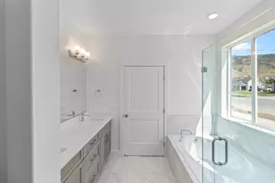 657 N 200 E, Providence, UT 84332 - Photo 6
