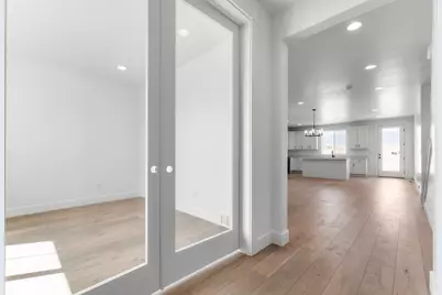 8944 S Smoky Hollow Rd, West Jordan, UT 84081 - Photo 4