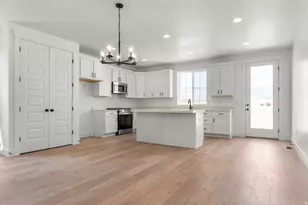 8944 S Smoky Holw Rd, West Jordan, UT 84081 - Photo 8