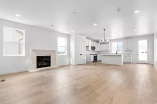 8944 S Smoky Holw Rd, West Jordan, UT 84081 - Photo 6