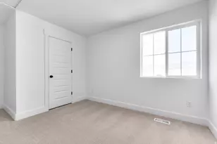 8944 S Smoky Holw Rd, West Jordan, UT 84081 - Photo 18