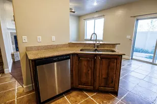 1238 N Baycrest Dr E, Saratoga Springs, UT 84045 - Photo 10