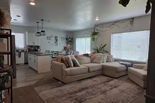 1484 E 480 S, Hyrum, UT 84319 - Photo 4
