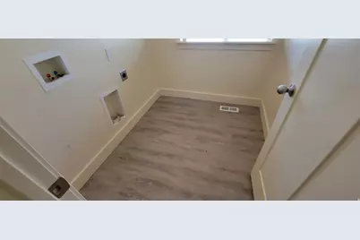 3827 N Adams St E, Eagle Mountain, UT 84013 - Photo 12