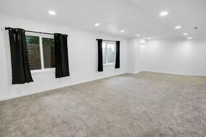 2104 W 2200 S, Syracuse, UT 84075 - Photo 22