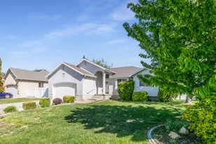 2104 W 2200 S, Syracuse, UT 84075 - Photo 4