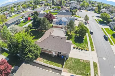 2104 W 2200 S, Syracuse, UT 84075 - Photo 22