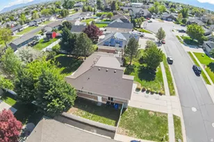 2104 W 2200 S, Syracuse, UT 84075 - Photo 22