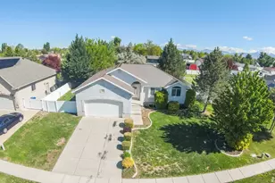 2104 W 2200 S, Syracuse, UT 84075 - Photo 30