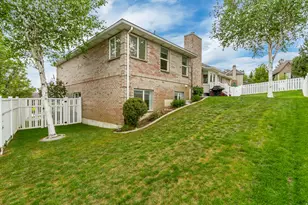 298 E North Canyon Rd, Bountiful, UT 84010 - Photo 54