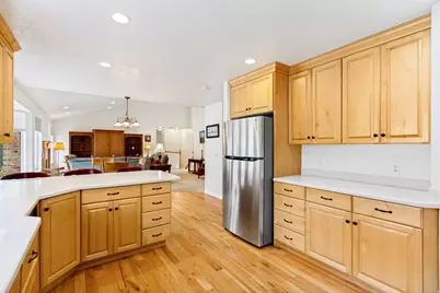 298 E North Canyon Rd, Bountiful, UT 84010 - Photo 20